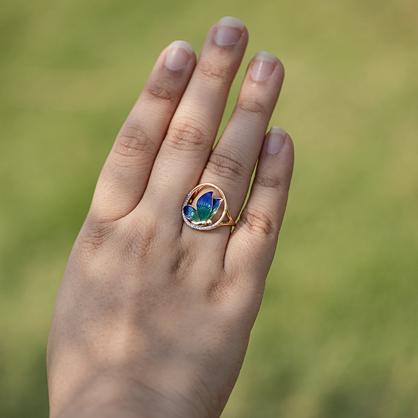 Encircle Blue Butterfly Diamond Ring